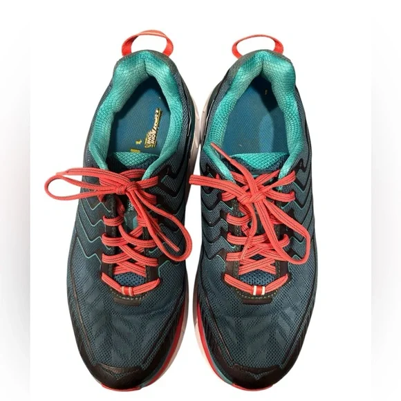 Hoka One One Clifton 4 Running shoe womans-8.5 - Picture 7 of 11